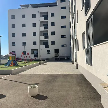 Diana Parking Free Apartament Zadar