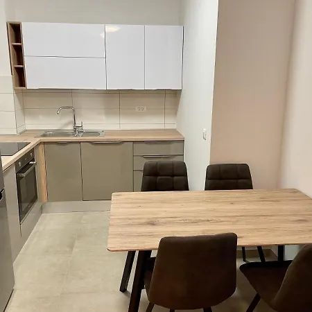 Diana Parking Free 扎达尔