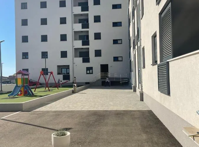 Diana Parking Free Apartamento Zadar